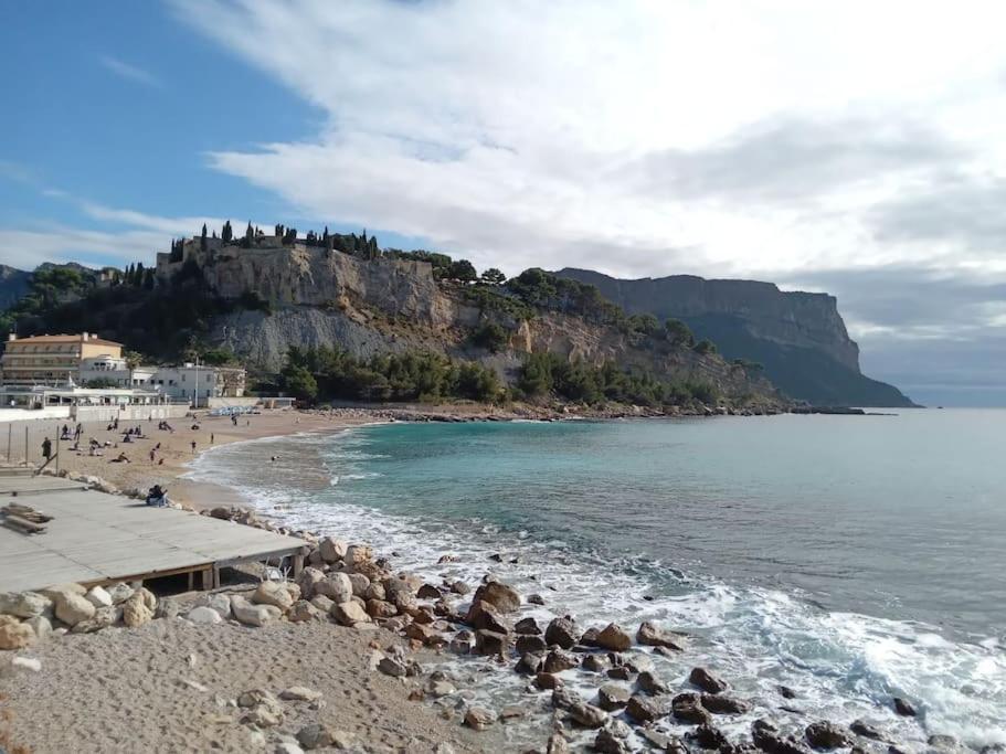 Superbe Appartement Piscine, Tennis, Vue Mer Et Decore Avec Gout Cassis Extérieur photo