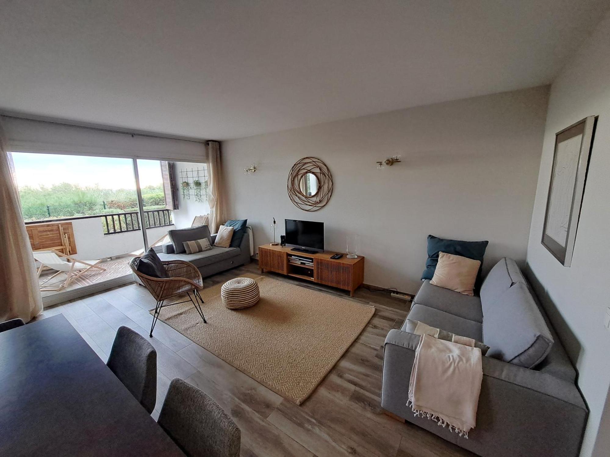 Superbe Appartement Piscine, Tennis, Vue Mer Et Decore Avec Gout Cassis Extérieur photo